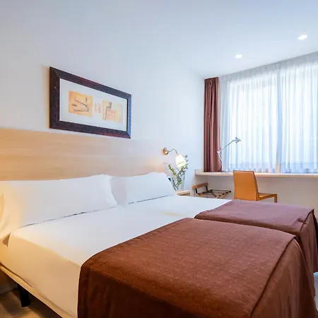 Hotel Glories-2