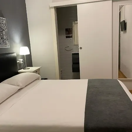 Hostal El Ninot-3