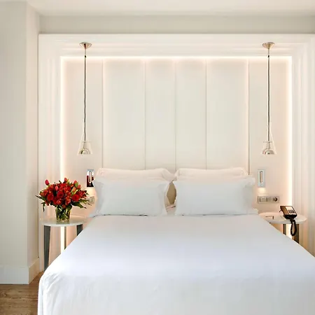 Nh Collection Barcelona Gran Hotel Calderon-2