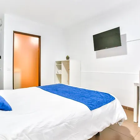 Laramond Barcelona Rooms By Casa Consell-2