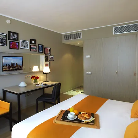 Citadines Ramblas Barcelona-2