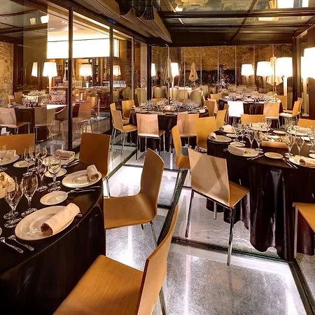 Olivia Plaza Hotel-3