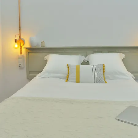 Hostal Girona-3