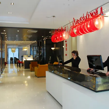 Grupotel Gran Via 678-3