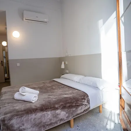 Hostal Hera-3
