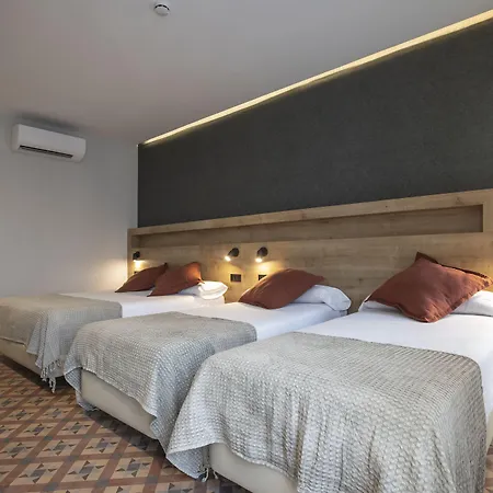 Fontanella By Bcn Urban Rooms-2