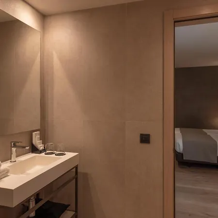 Gran Hotel Barcino 4 Sup-2