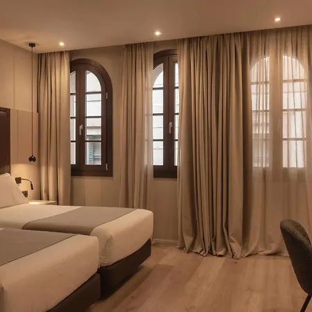 Gran Hotel Barcino 4 Sup-2