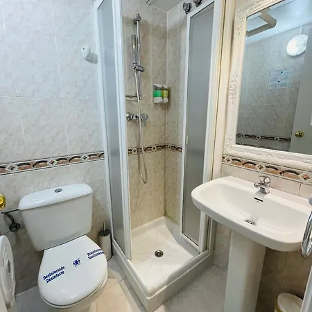 Hostal Lleida-3
