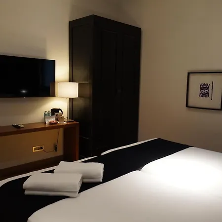 Hotel Market-3