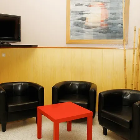 Hostal Nuevo Colon-3