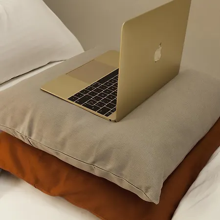 Destinationbcn - Universitat Rooms-3
