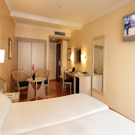 Hotel Lleo-3