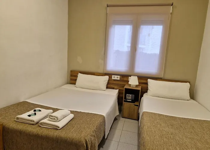 Hostal Elkano Barcelona