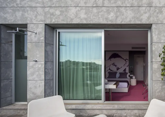 Hotels in BarcelonaAllegro