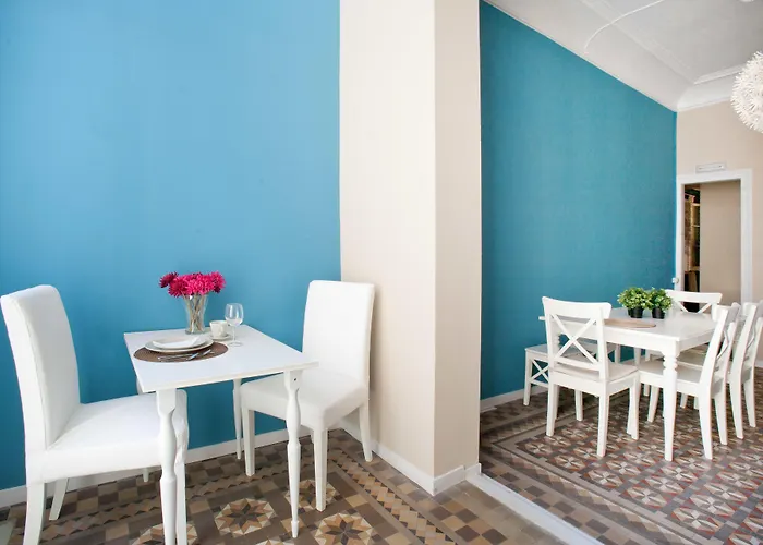 Hotels in BarcelonaCasa Maca Guest House