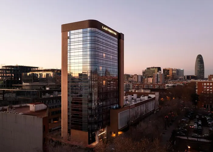 Labtwentytwo Barcelona, A Tribute Portfolio Hotel By Marriott
