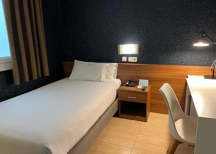 Hostal Iznajar Barcelona
