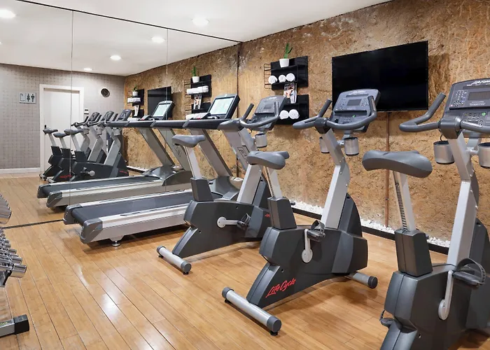 Ac Hotel Irla By Marriott Barcelona