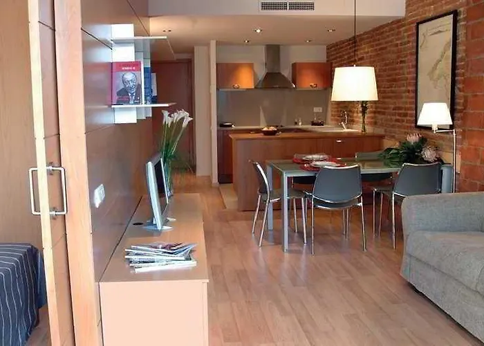 Apartamentos Consell De Cent Barcelona